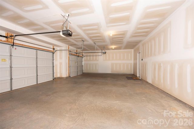 6249 Finch Meadow Court, Clemmons, NC 27012
