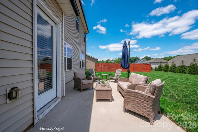 6249 Finch Meadow Court, Clemmons, NC 27012