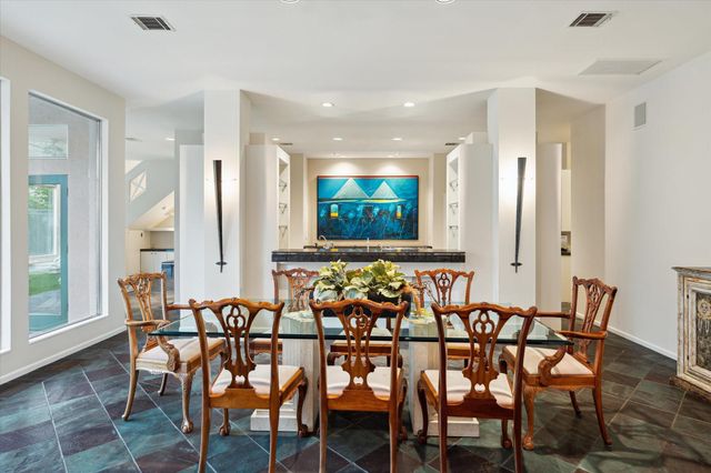 2016 Milford Street, Houston, TX 77098