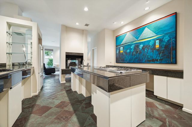 2016 Milford Street, Houston, TX 77098