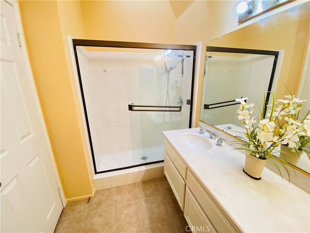 26 Georgetown, Irvine, CA 92612