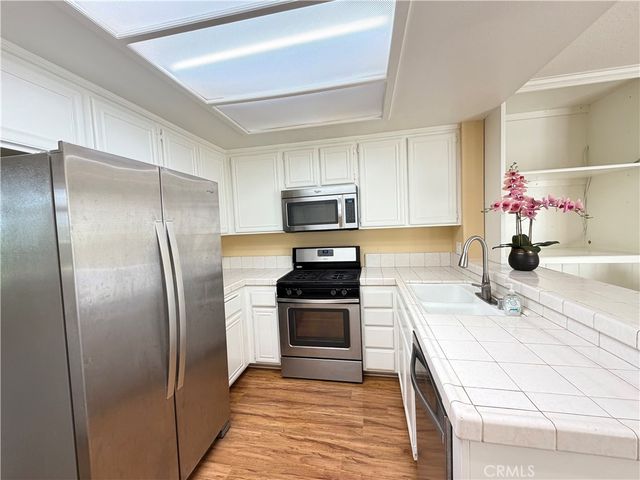 26 Georgetown, Irvine, CA 92612