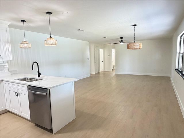 1100 GOLDEN BOUGH ROAD, Lake Wales, FL 33898