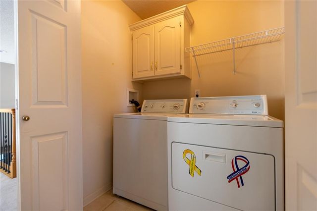7910 N Locust Street, Kansas City, MO 64118