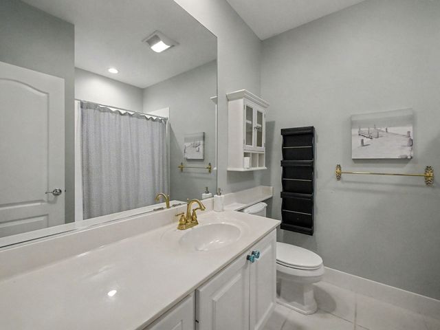 124 Courtenay Court, Jupiter, FL 33458