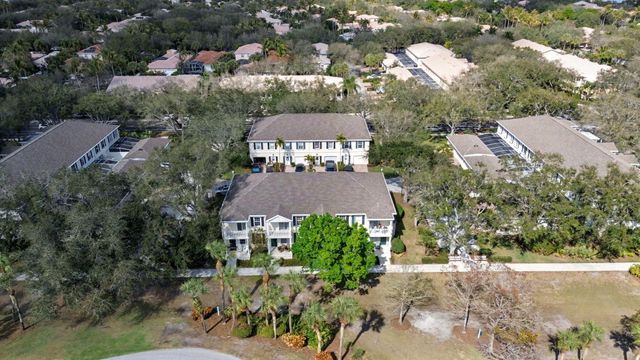 124 Courtenay Court, Jupiter, FL 33458