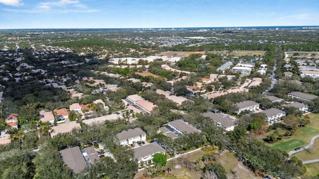 124 Courtenay Court, Jupiter, FL 33458