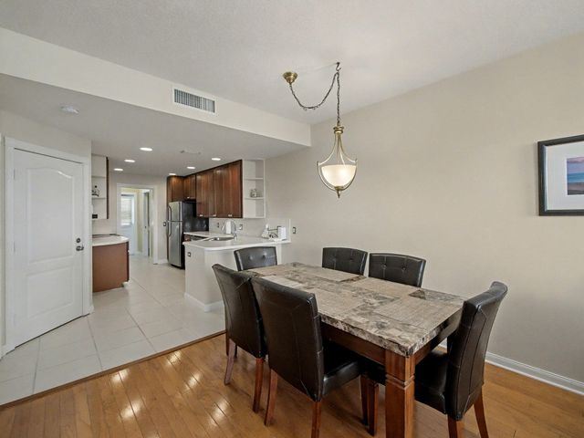 124 Courtenay Court, Jupiter, FL 33458