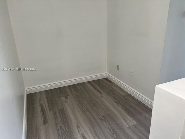 450 SW 3rd Street 15, Miami, FL 33130