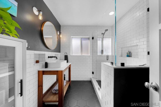 3160 Olive Street, San Diego, CA 92104