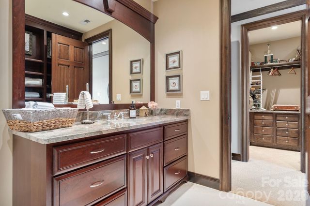 7139 Eastbrook Lane, Sherrills Ford, NC 28673
