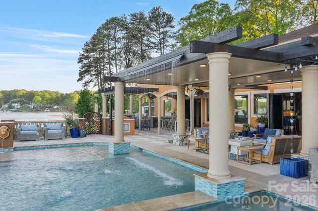 7139 Eastbrook Lane, Sherrills Ford, NC 28673