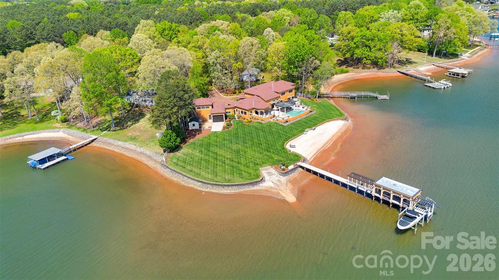 7139 Eastbrook Lane, Sherrills Ford, NC 28673