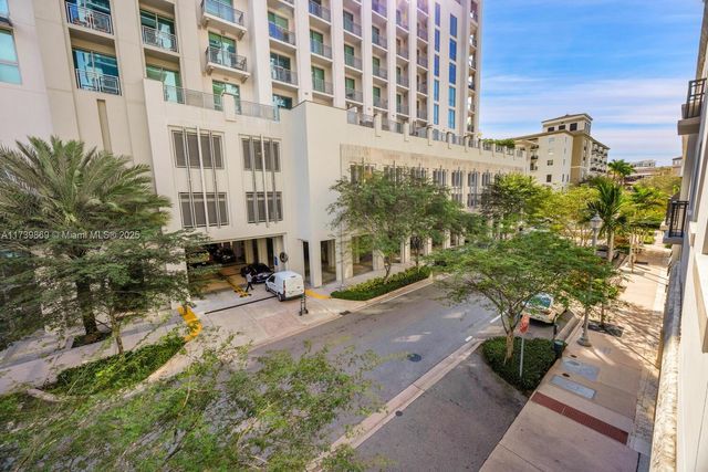 301 Altara Ave 201, Coral Gables, FL 33146