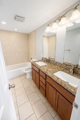 2107 Pollard Street, Greenville, TX 75401