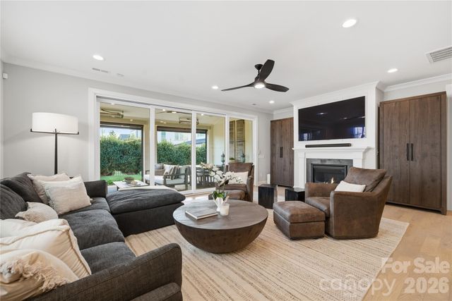 1016 Thatcher Way, Fort Mill, SC 29715