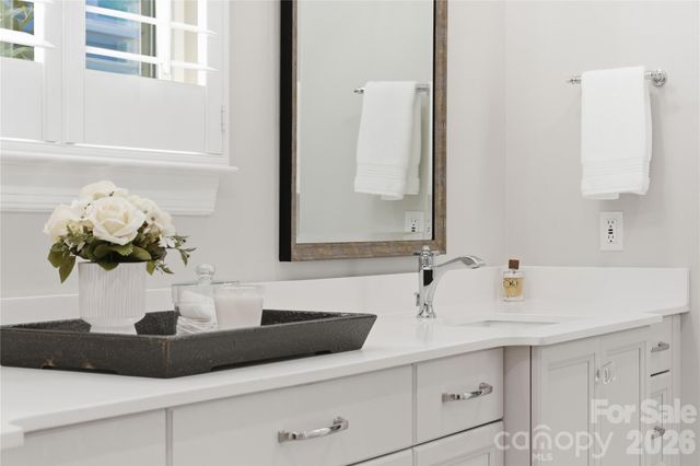 1016 Thatcher Way, Fort Mill, SC 29715