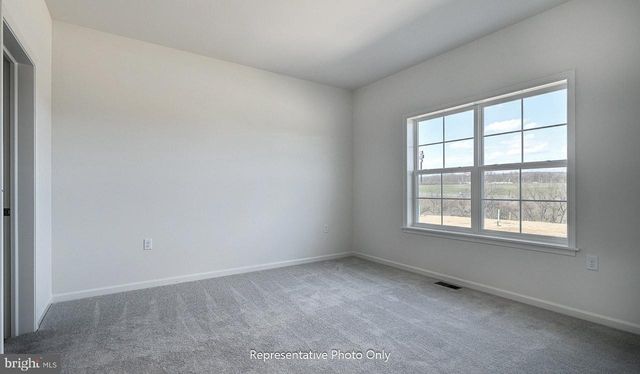 7837 OAK BROOK DR, Harrisburg, PA 17112