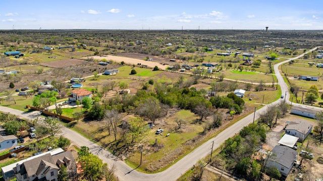 201 Peggys TRL, Kyle, TX 78640