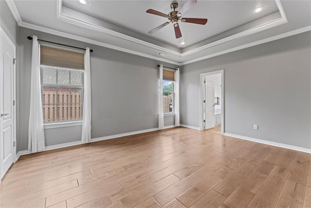 5909 S 66th Street, Cave Springs, AR 72718