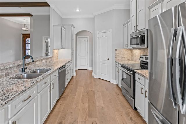 5909 S 66th Street, Cave Springs, AR 72718