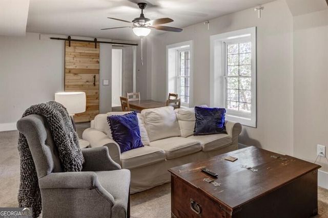 1921 Walthall Drive NW, Atlanta, GA 30318