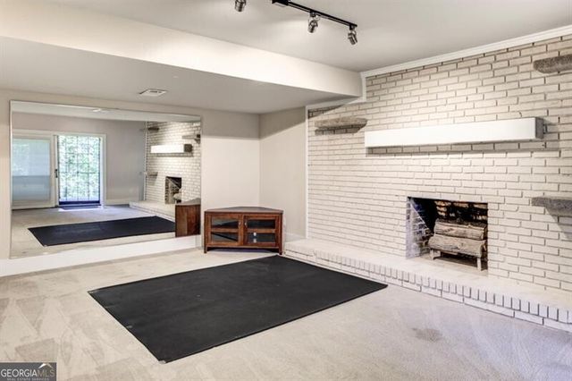 1921 Walthall Drive NW, Atlanta, GA 30318