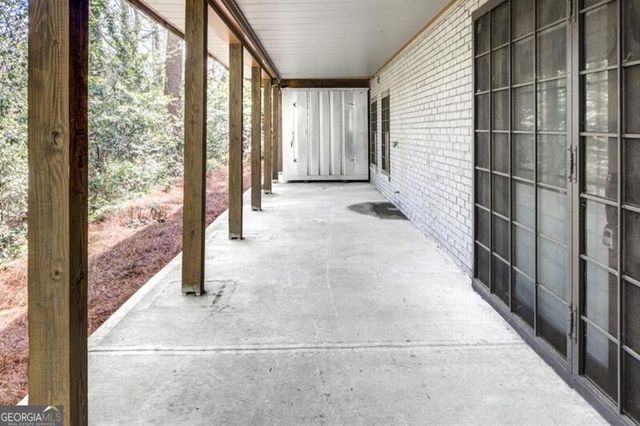 1921 Walthall Drive NW, Atlanta, GA 30318