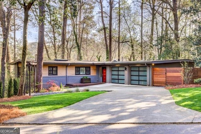 1921 Walthall Drive NW, Atlanta, GA 30318