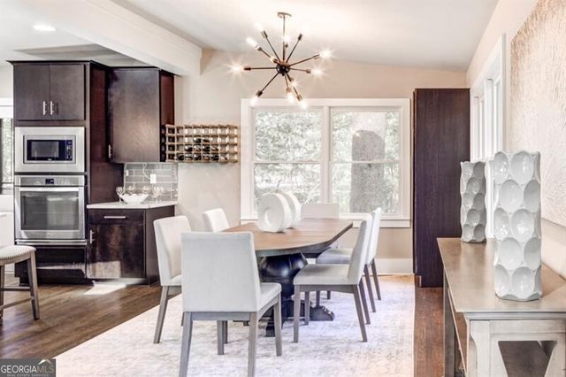 1921 Walthall Drive NW, Atlanta, GA 30318