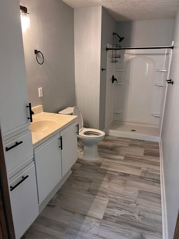 505 NW 5th Street, Earlham, IA 50072