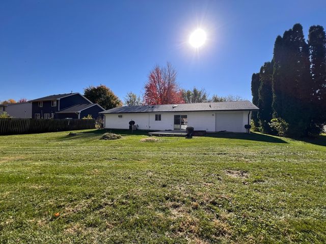 505 NW 5th Street, Earlham, IA 50072