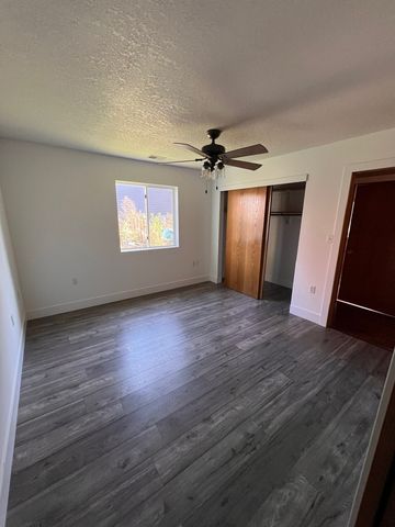 505 NW 5th Street, Earlham, IA 50072