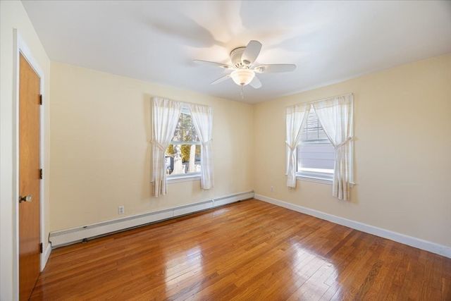 12 Emery St, Methuen, MA 01844