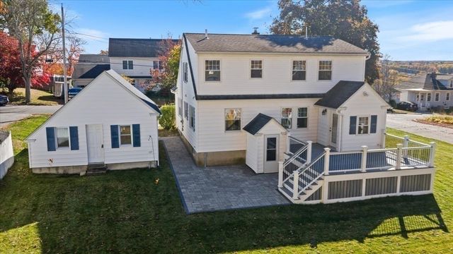 12 Emery St, Methuen, MA 01844