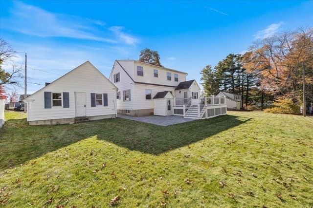 12 Emery St, Methuen, MA 01844