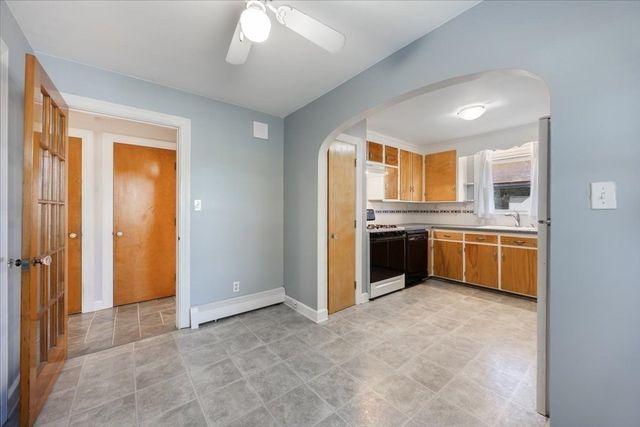 12 Emery St, Methuen, MA 01844