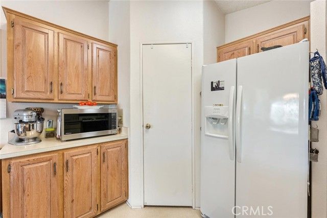 530 W Devonshire Avenue 23, Hemet, CA 92543