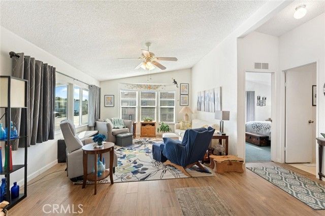 530 W Devonshire Avenue 23, Hemet, CA 92543