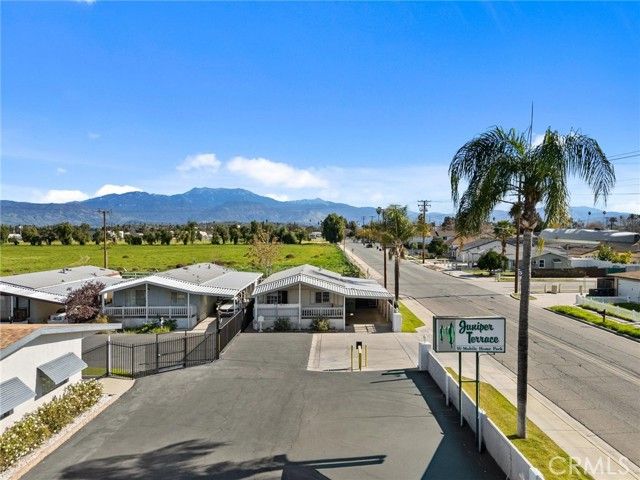 530 W Devonshire Avenue 23, Hemet, CA 92543