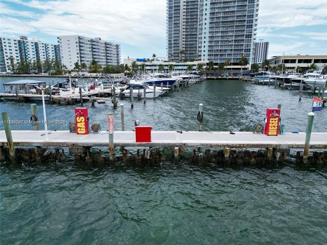 7601 E Treasure Dr CU-9A, North Bay Village, FL 33141