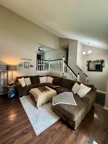 1320 Andrea Drive, Liberty, MO 64068