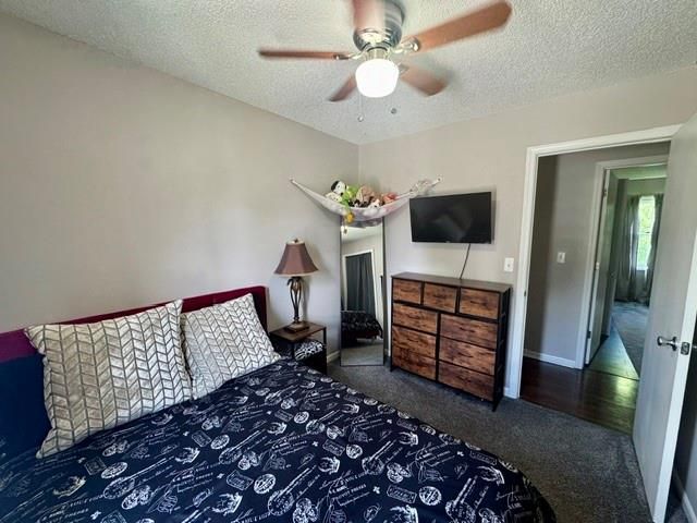 1320 Andrea Drive, Liberty, MO 64068