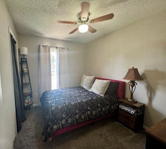 1320 Andrea Drive, Liberty, MO 64068