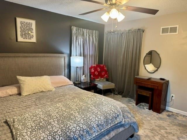 1320 Andrea Drive, Liberty, MO 64068