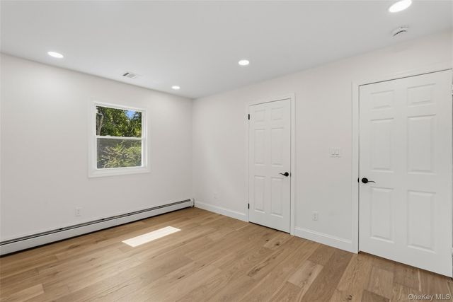 2 Deborah Lane, Valley Cottage, NY 10989