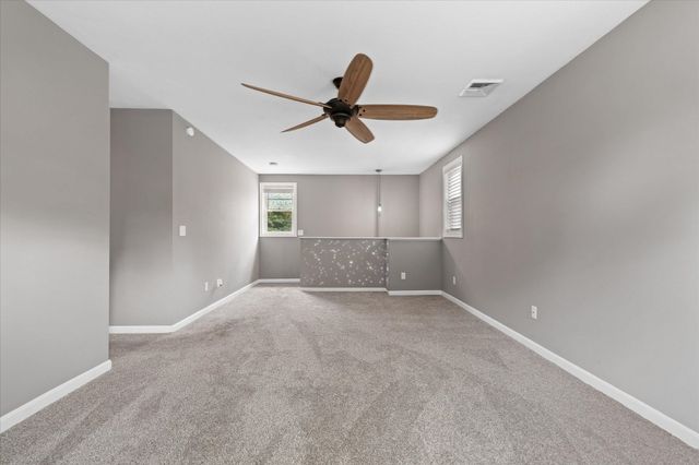 19 Cypress St, Oxford, MA 01540
