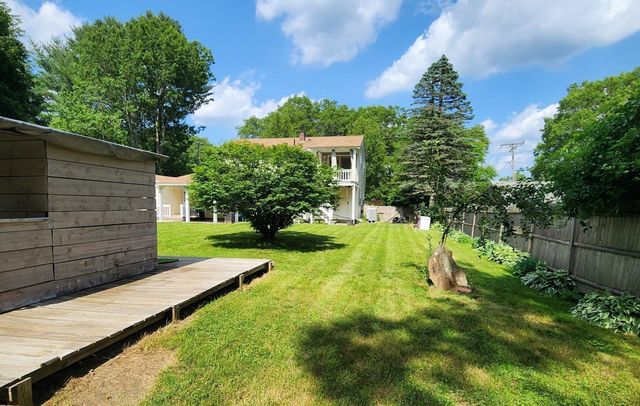 19 Cypress St, Oxford, MA 01540