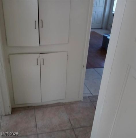 1316 Lawry Avenue, Las Vegas, NV 89106