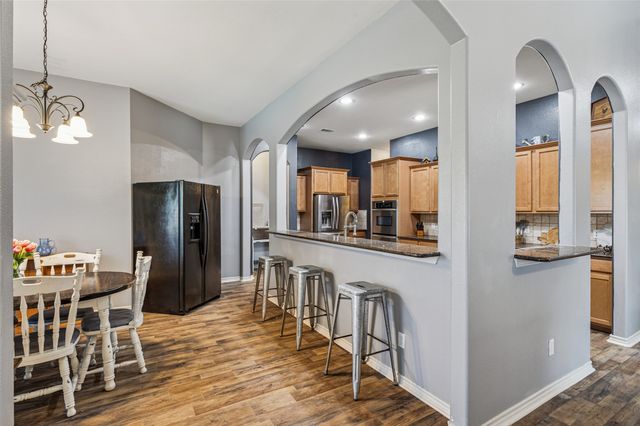 1220 Clairemont Lane, Burleson, TX 76028